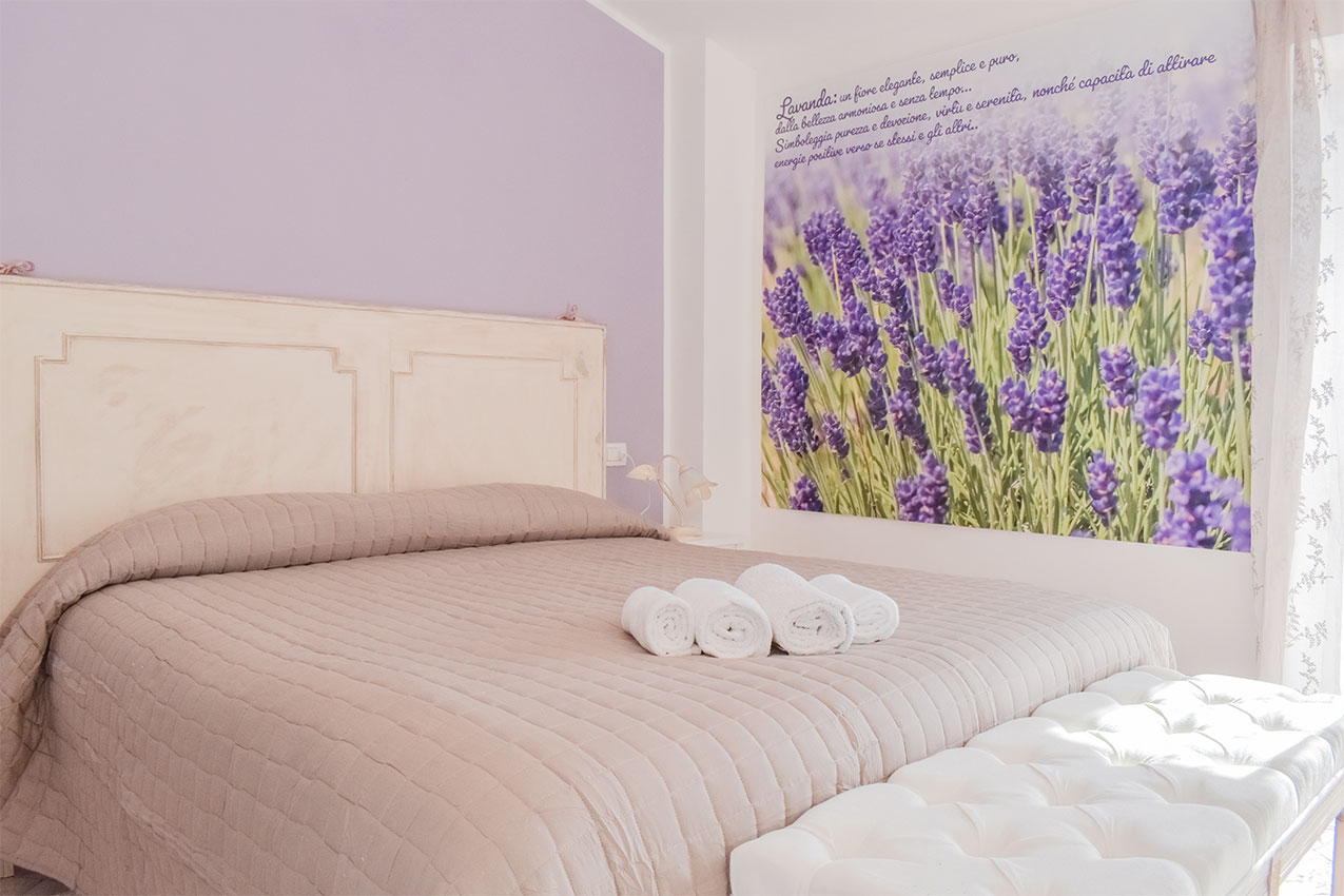 Domus-aromatica-assisi-camera-matrimoniale-in-affitto-lavanda