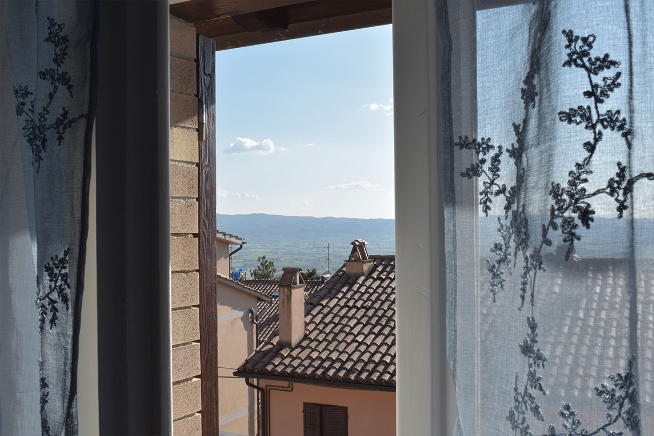 Domus-aromatica-assisi-camera-tripla-in-affitto-fiordaliso2