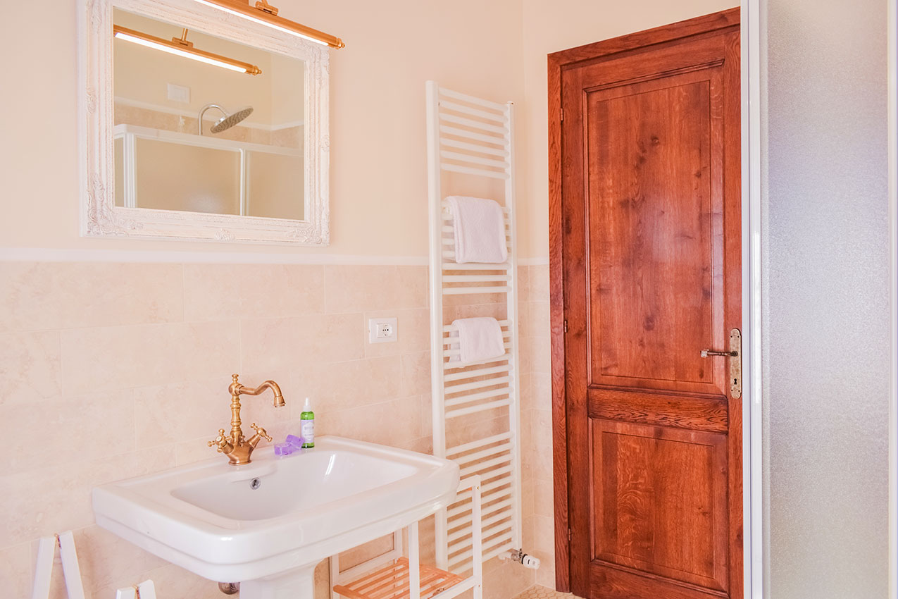 Servizi-domus-aromatica-bagno-1-3