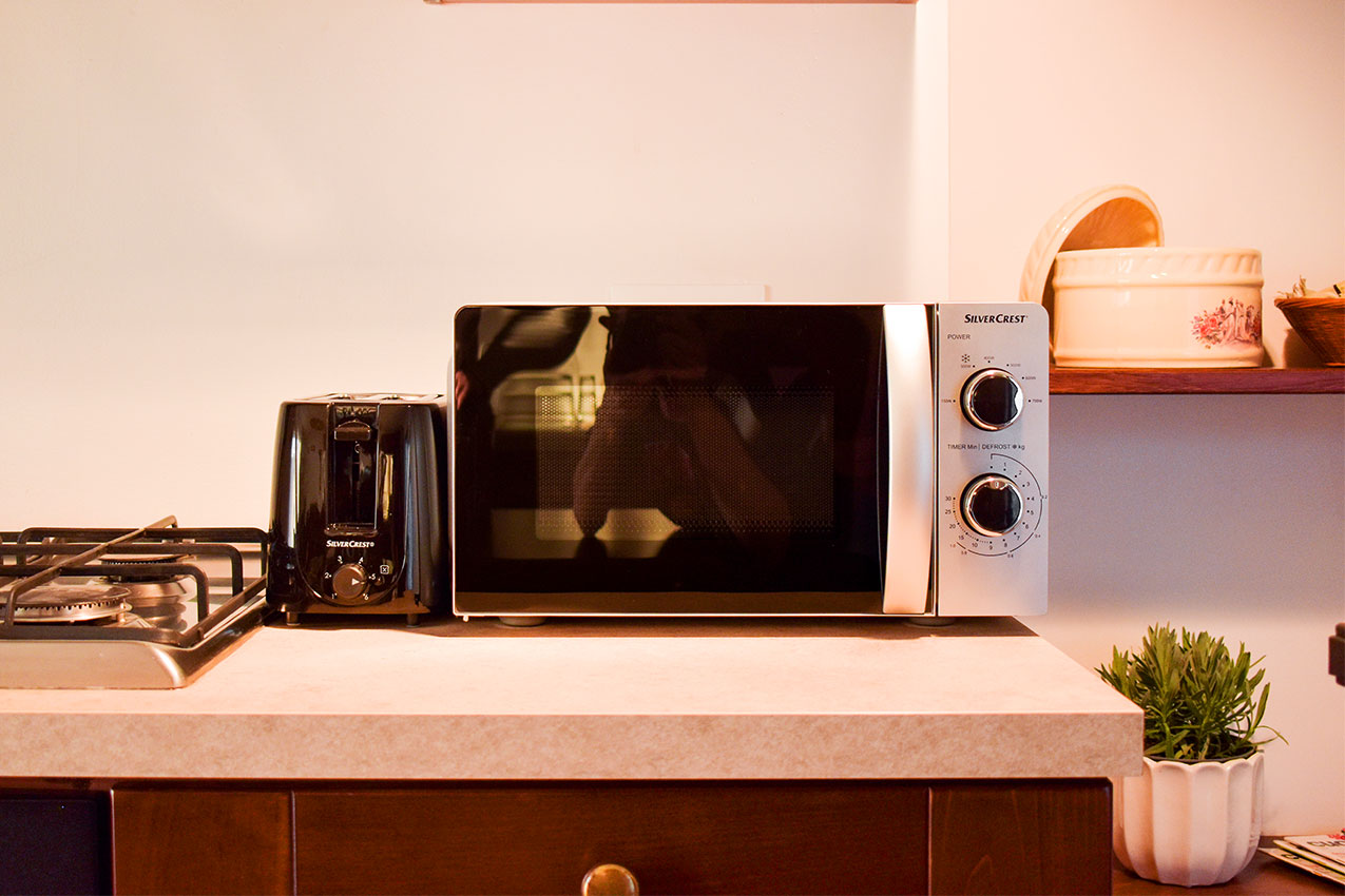 forno-microonde-domus-aromatica-affittacamere-assisi